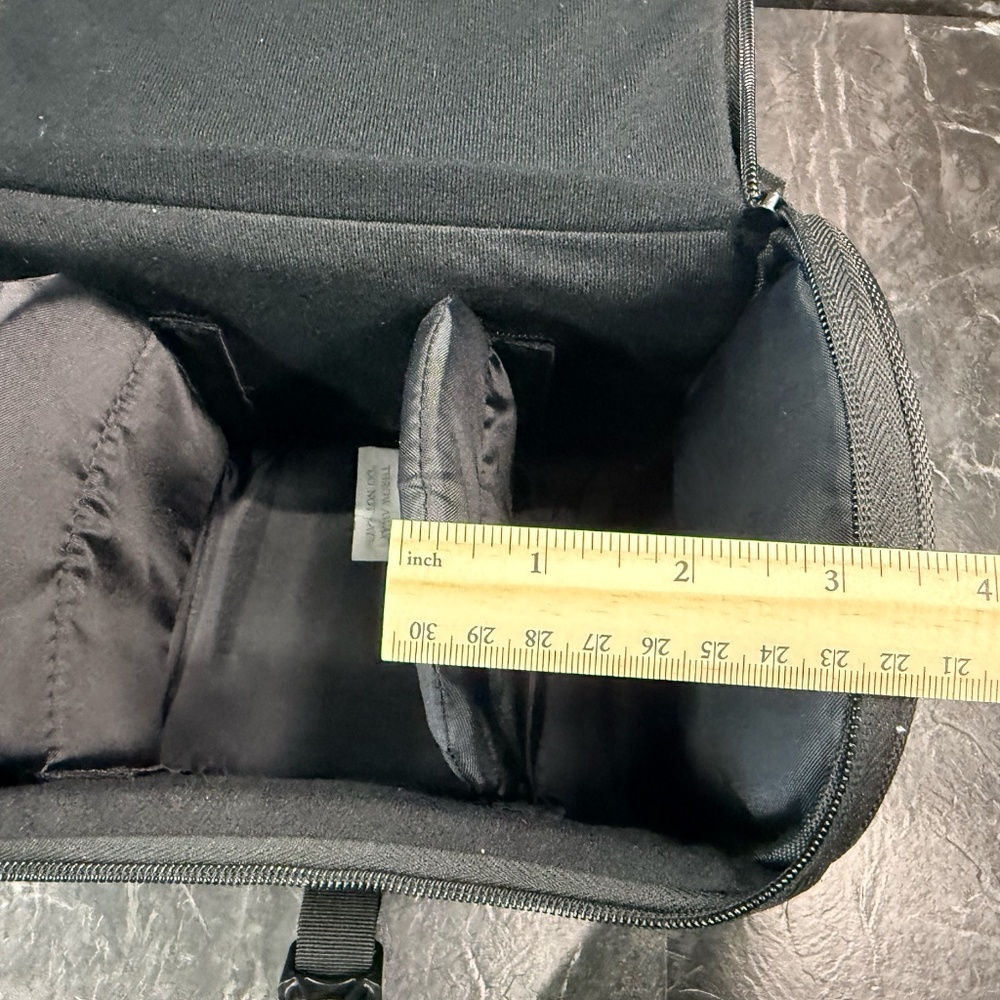 Camera Bag - Picture 9 of 16